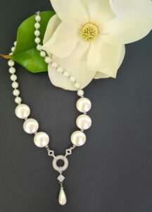 "Magnolia Elegance" Shell and Glass Pearl Necklace with Rhinestone Brass Pendant