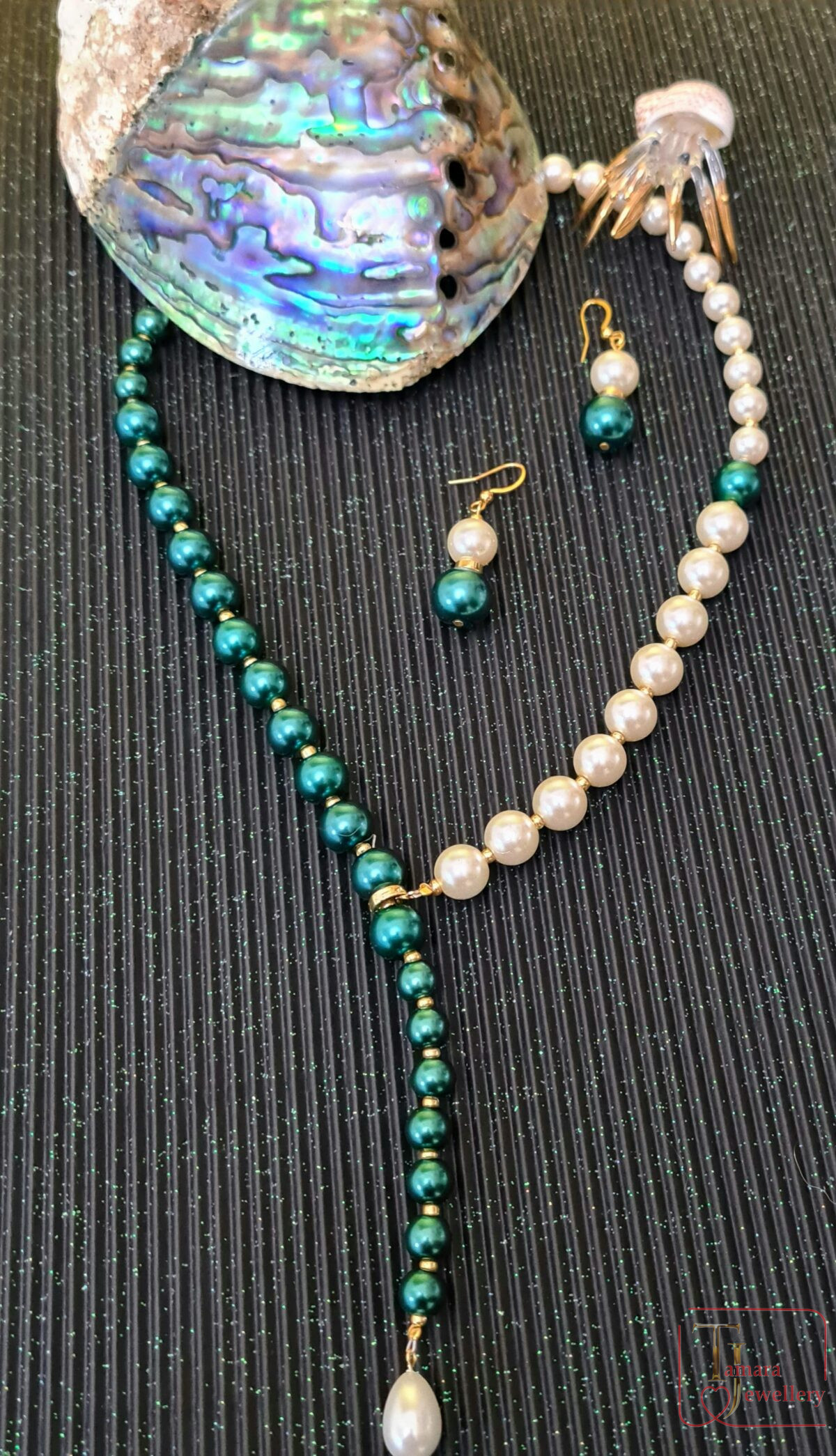 20211221_120240 Pearl Magic necklace.