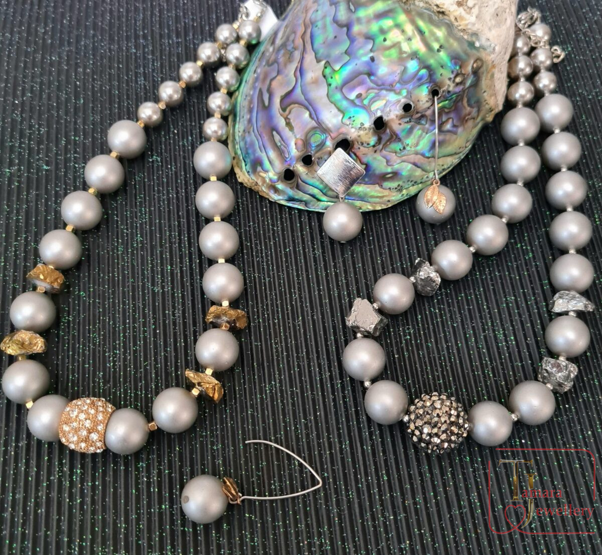 20211221_122751 "Elegia" necklace